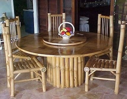 Dining & Bar